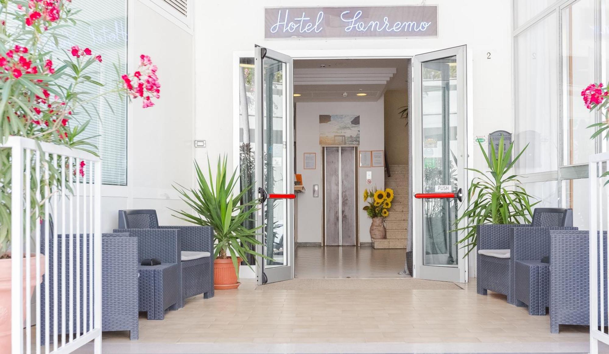 Hotel Sanremo Rimini Dış mekan fotoğraf